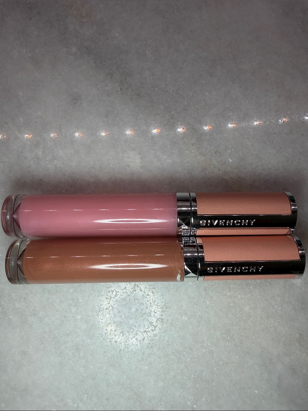 Givenchy Lip Balm Duo — 001 Soft Pink & 17 Warm Nude
